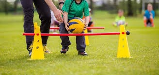 93分钟绝平巴萨！马竞刺激1战：2-0到4-4，西蒙尼狂吼庆祝