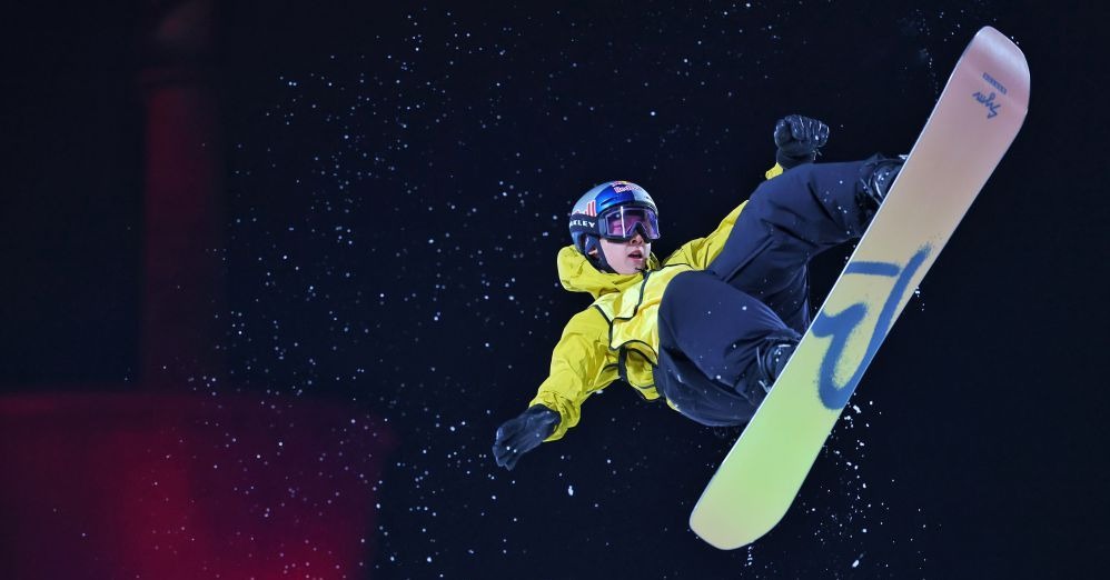 联合国难民署75周年慈善之夜在沪举行，杨扬陈露等体坛明星助阵