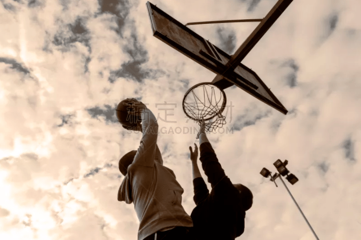 莫兰特灰熊走到缘分尽头 “控卫无用论”再添新例证？